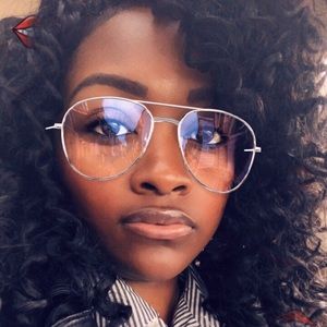 Meet your Posher, Aminah